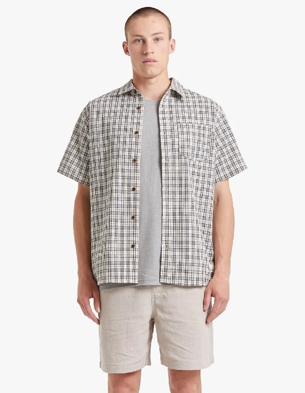 Herring S/S Shirt - Navy/Natural Check